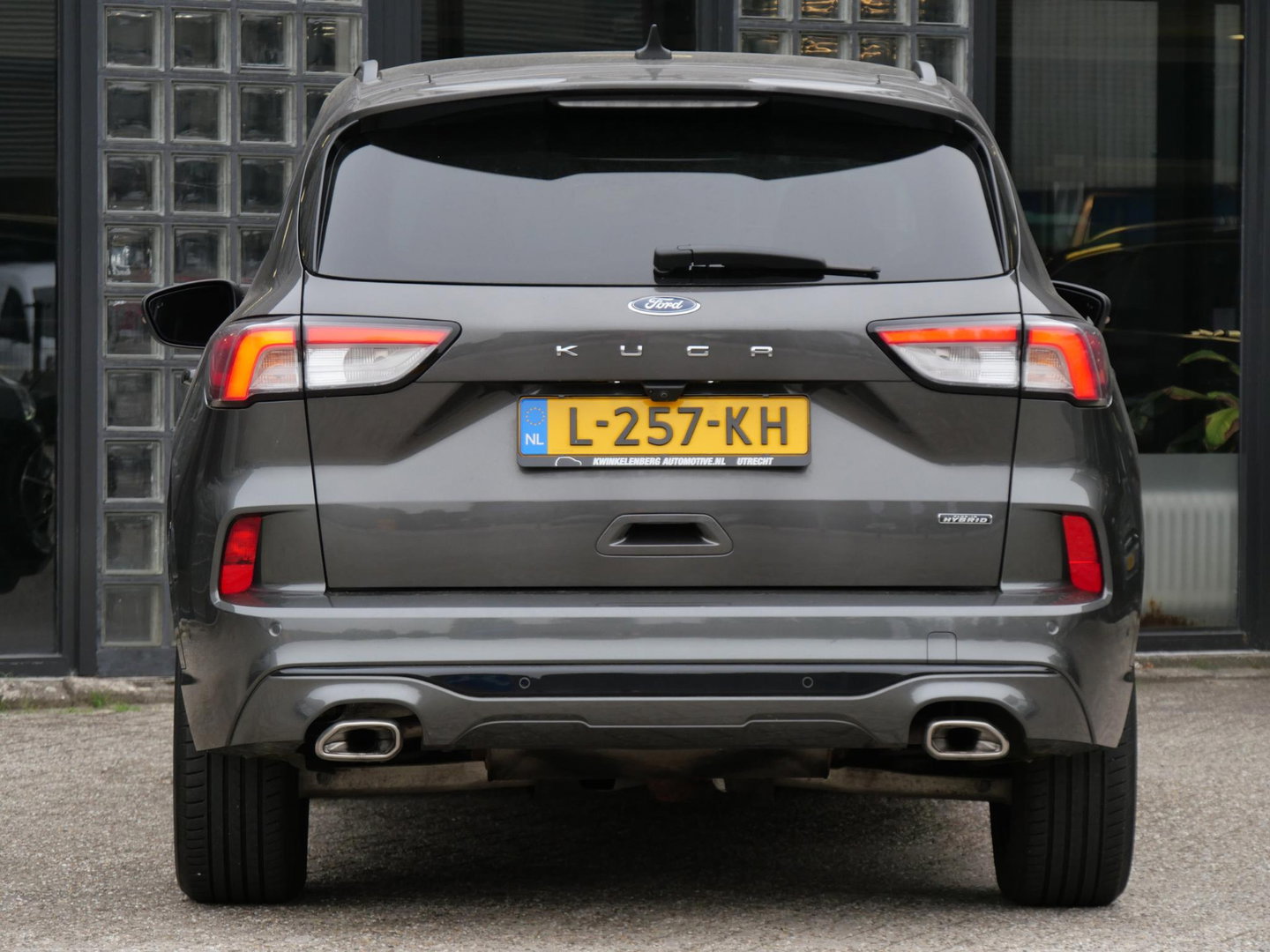 Ford Kuga PHEV ST-LINE X/ DRIVER ASSISTANCE PACK/ WINTER PACK/ DESIGN PACK/ HEAD-UP/ 19INCH VELGEN