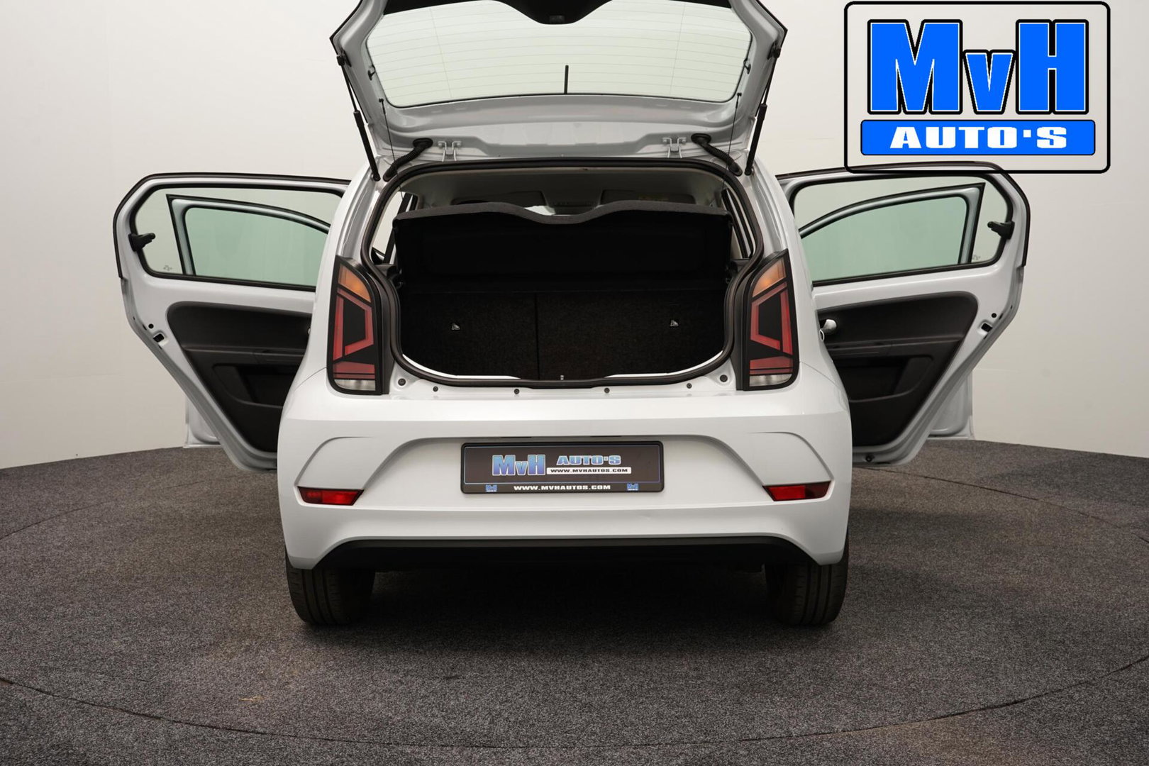 Volkswagen up! 1.0 BMT move up!|BLUETOOTH|AIRCO|DAB|ORG.NL