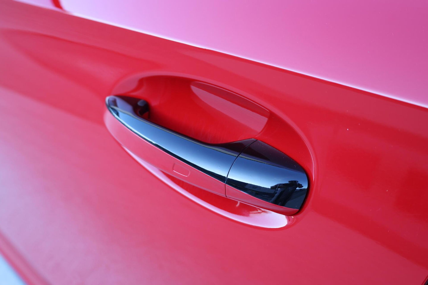 Mercedes-Benz A-Klasse 200 Launch Edition AMG / Night Pakket / Keyless Go / Standkachel / Sfeerverlichting / Stoelverwarming