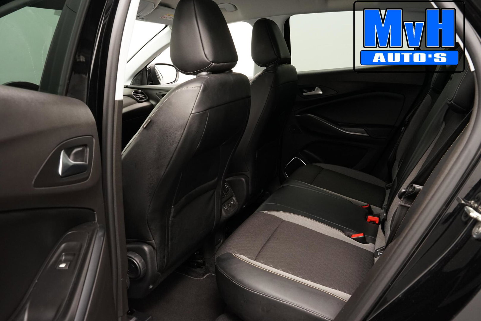 Opel Grandland X 1.2 Turbo Ultimate|LUXE!|360°CAM|TREKH|NAP