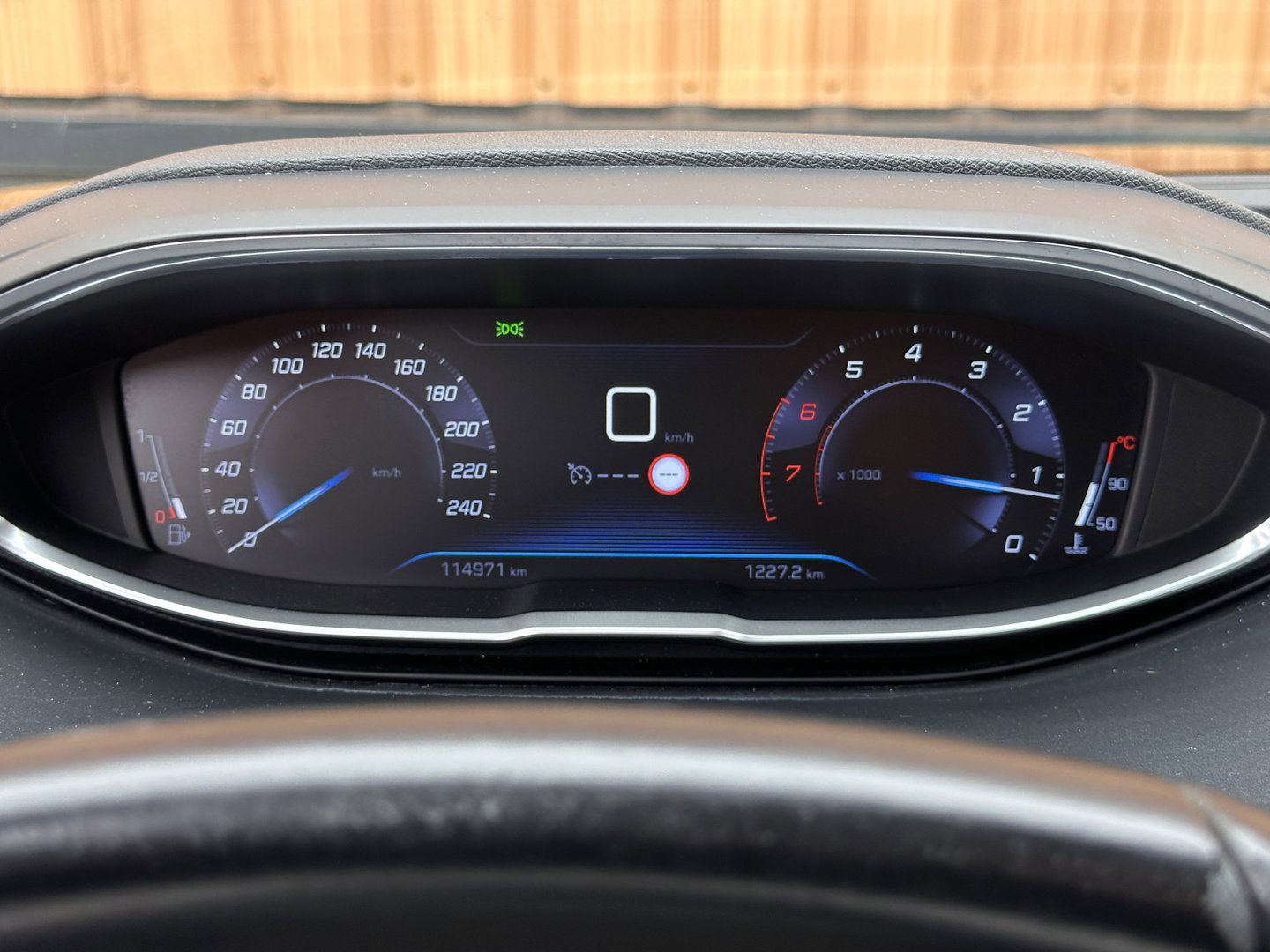 Peugeot 3008 1.2 PureTech Blue Lease Premium | Achteruitrijcamera | Afneembare Trekhaak | Cruise Control | Apple Carplay | Parkeersensoren | Keyless | Android Auto