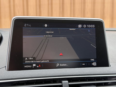 Peugeot 3008 1.2 PureTech Blue Lease Premium | Achteruitrijcamera | Afneembare Trekhaak | Cruise Control | Apple Carplay | Parkeersensoren | Keyless | Android Auto