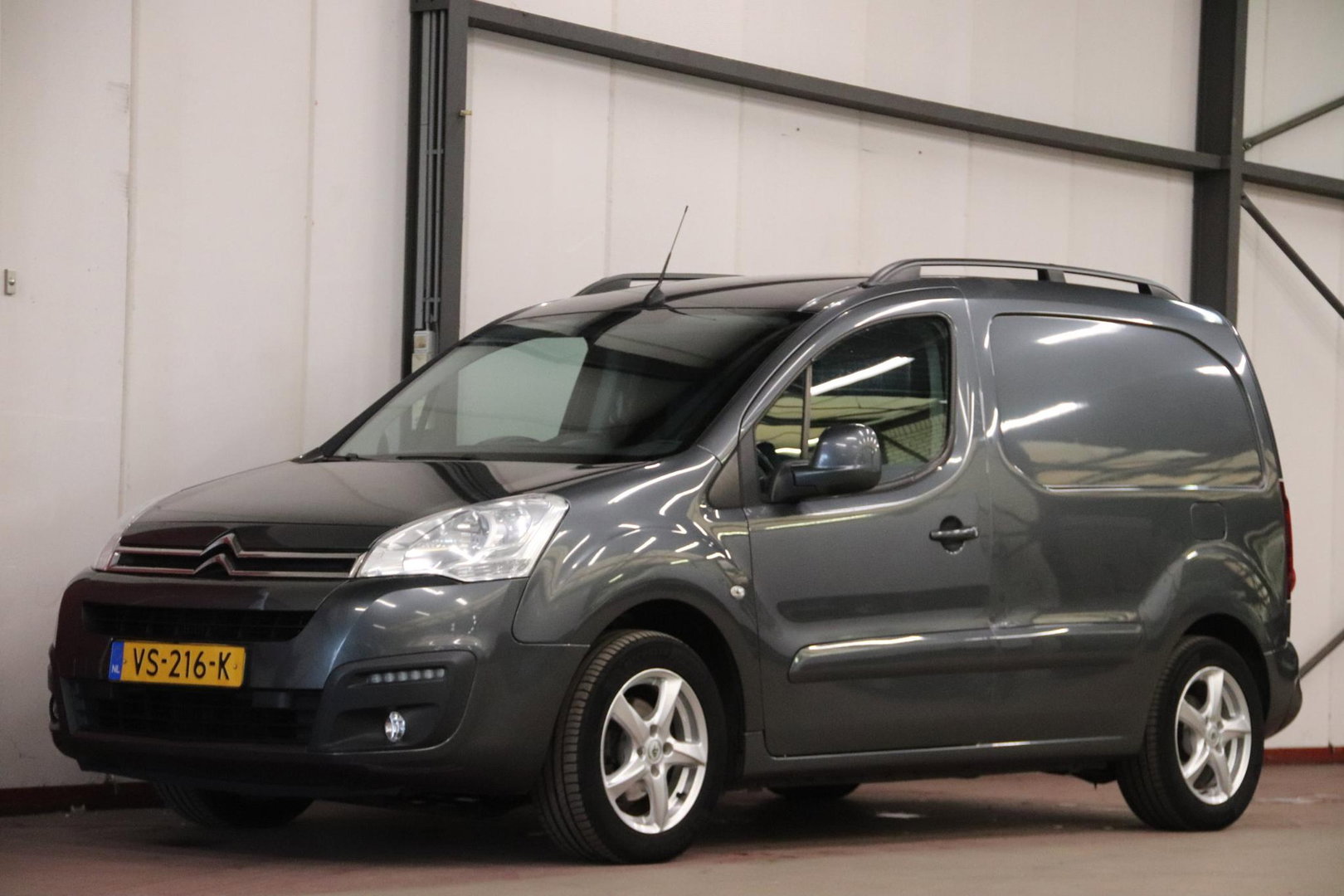 Citroën Berlingo 1.6 BlueHDI AUTOMAAT 3 PERS EURO 6 AIRCO TREKHAAK