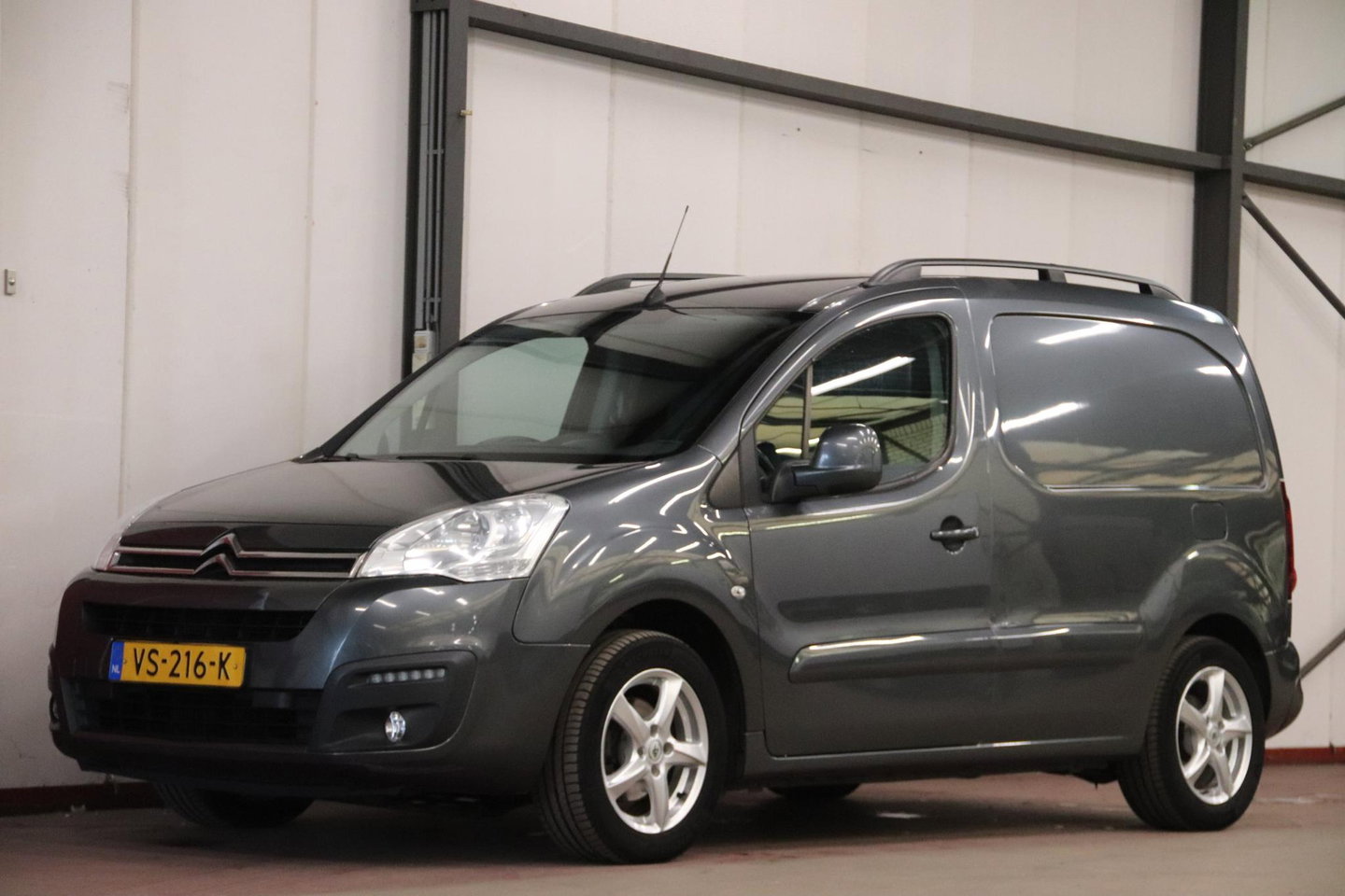 Citroën Berlingo 1.6 BlueHDI AUTOMAAT 3 PERS EURO 6 AIRCO TREKHAAK