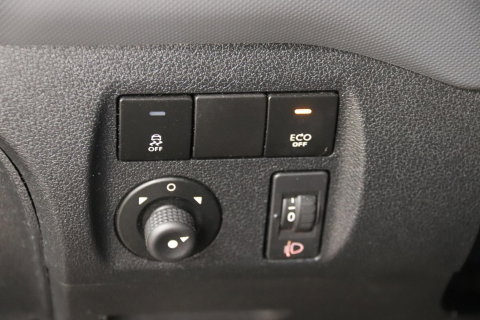 Citroën Berlingo 1.6 BlueHDI AUTOMAAT 3 PERS EURO 6 AIRCO TREKHAAK