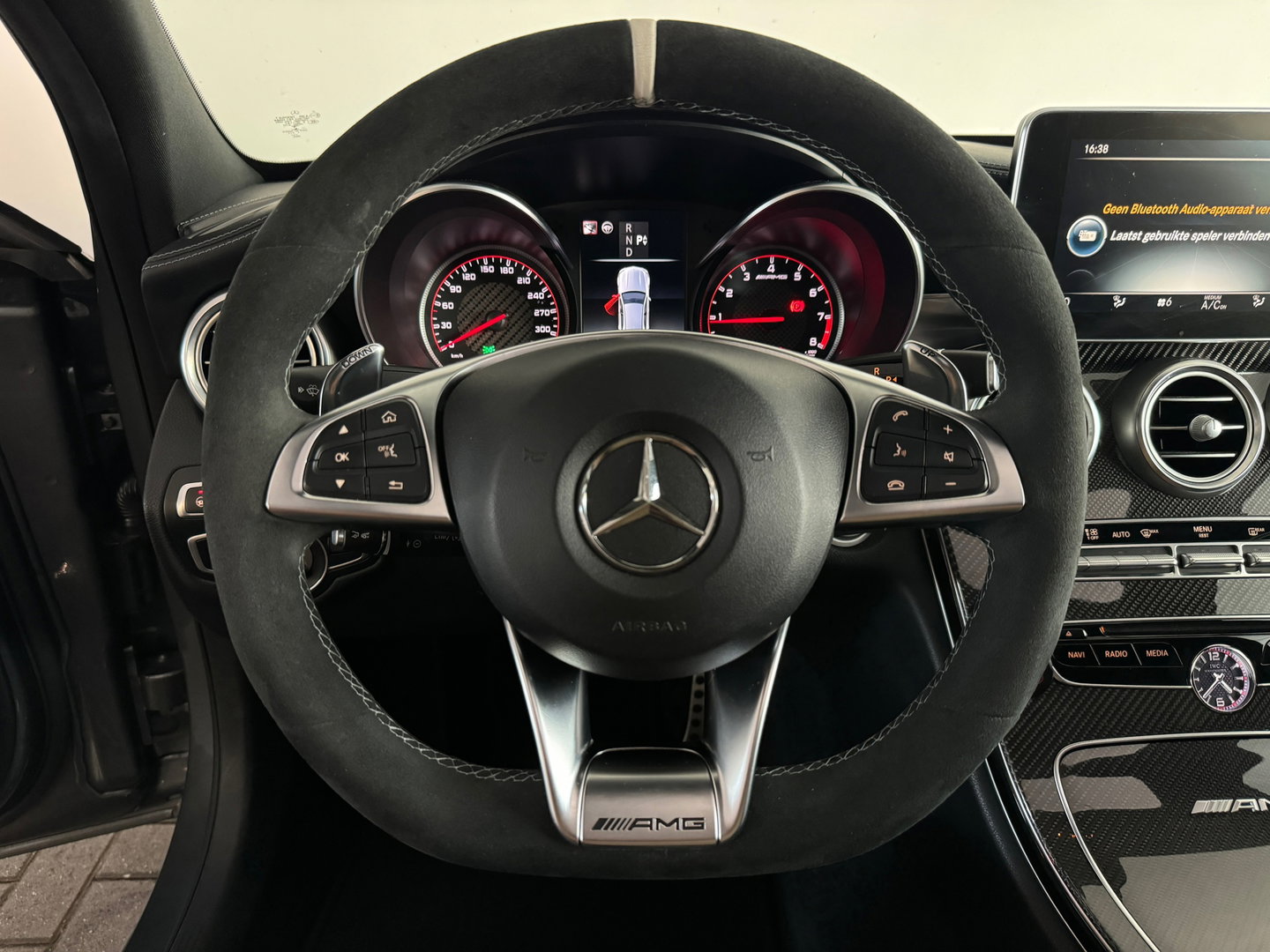 Mercedes-Benz C-Klasse AMG 63 S Pano|Kuip|Ceramic|HuD|360Cam