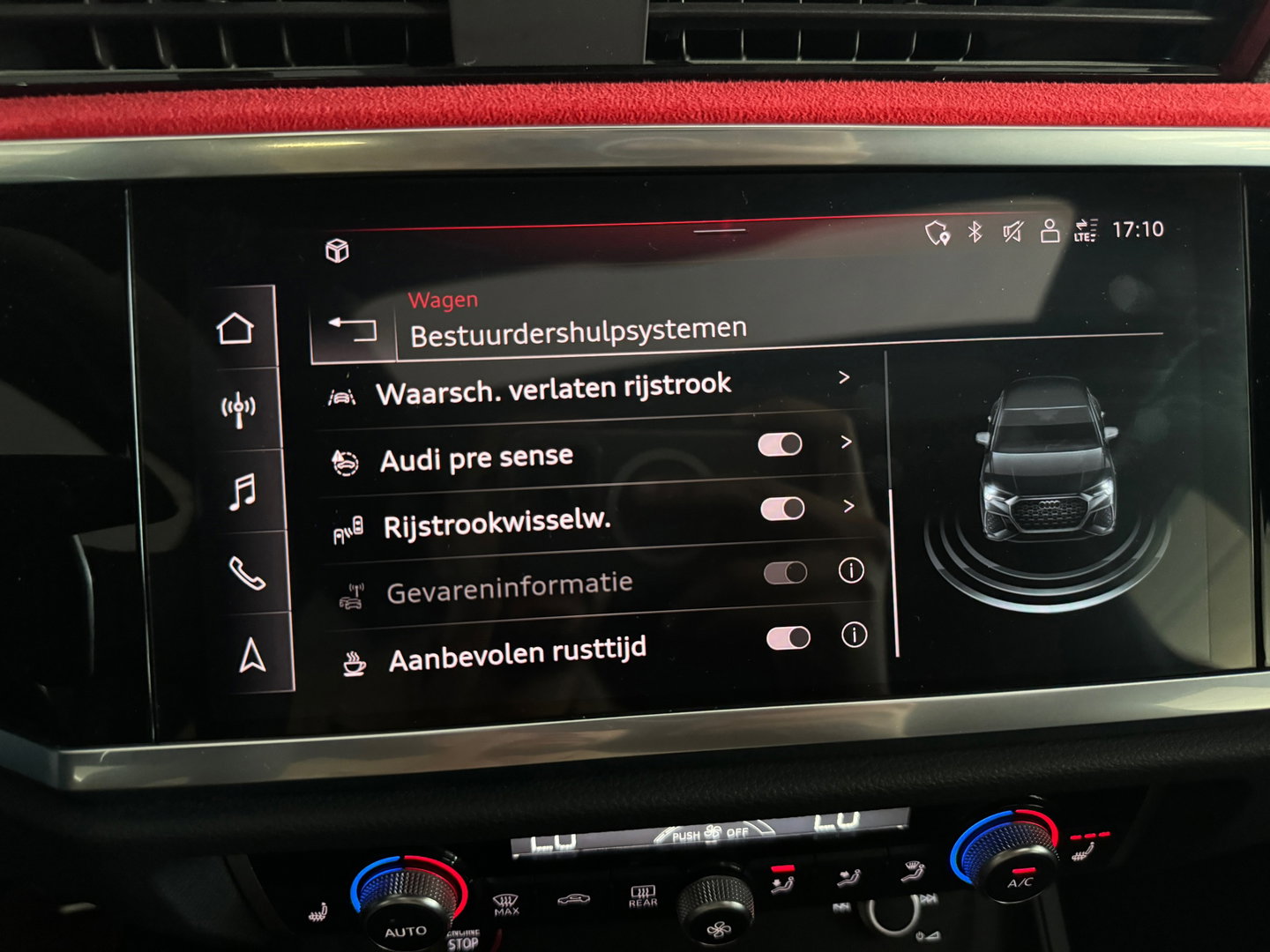 Audi RSQ3 Sportback 2.5 TFSI Pano|RS Seat|Trekhaak|Sfeer|VOL