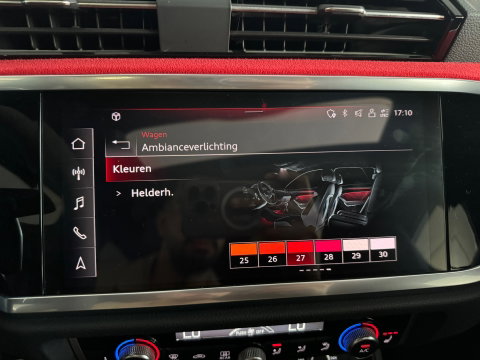 Audi RSQ3 Sportback 2.5 TFSI Pano|RS Seat|Trekhaak|Sfeer|VOL