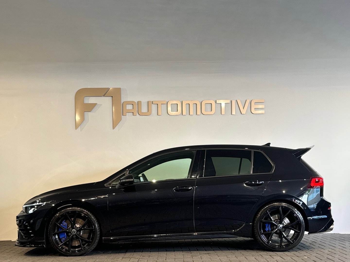 Volkswagen Golf 2.0 TSI R 4M Performance Pano|H/K|Akrapovic