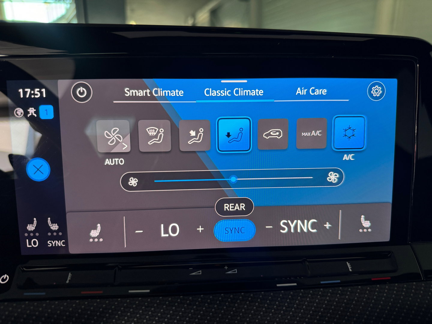 Volkswagen Golf 2.0 TSI R 4M Performance Pano|H/K|Akrapovic