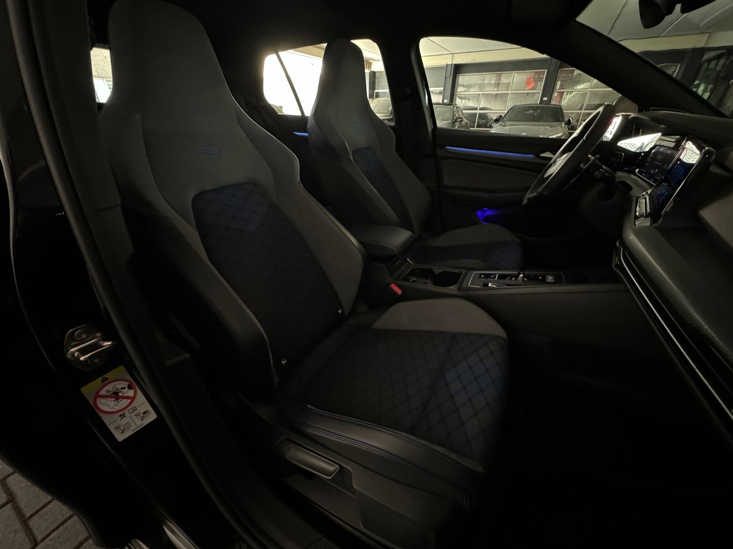 Volkswagen Golf 2.0 TSI R 4M Performance Pano|H/K|Akrapovic