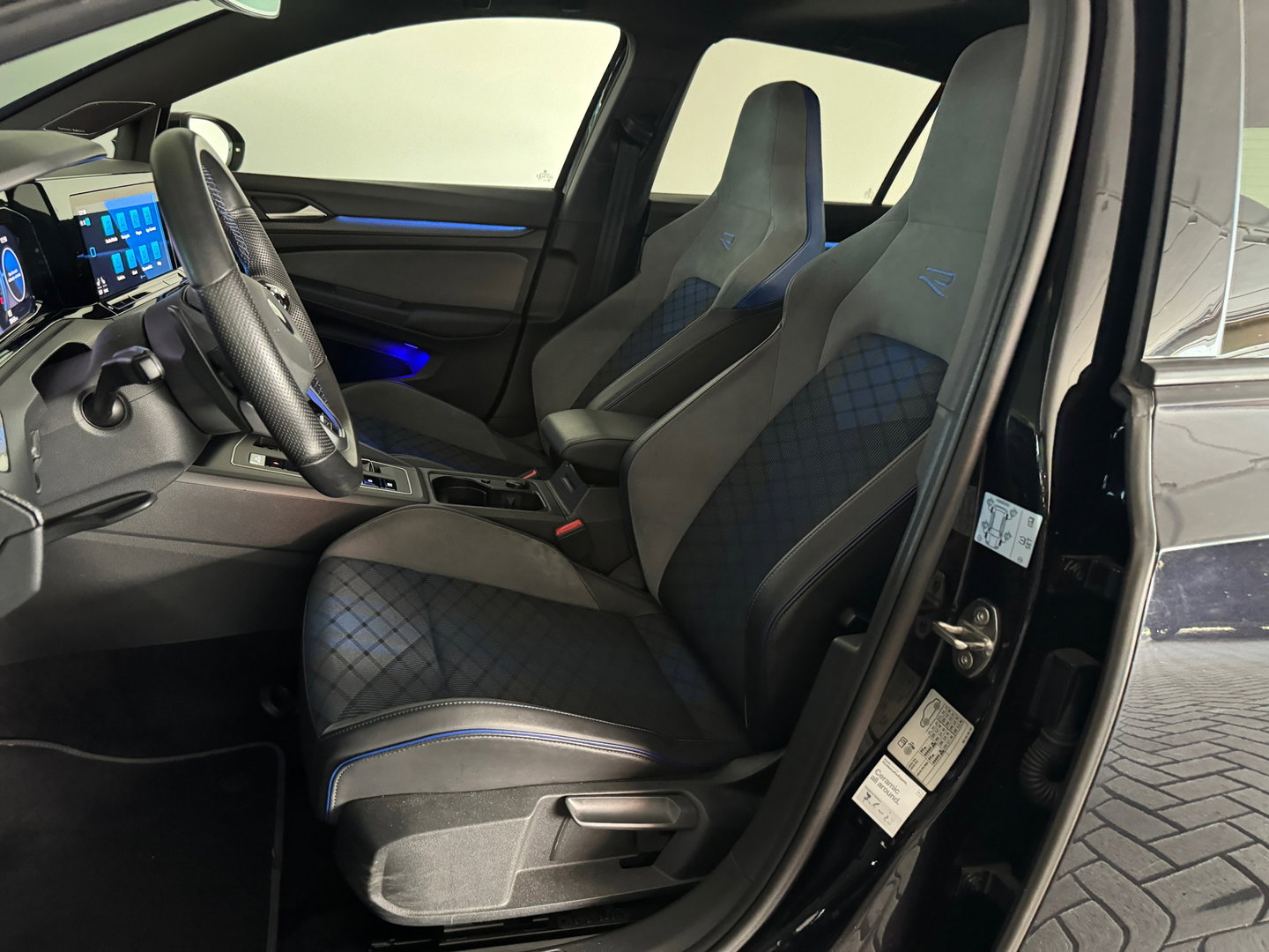 Volkswagen Golf 2.0 TSI R 4M Performance Pano|H/K|Akrapovic