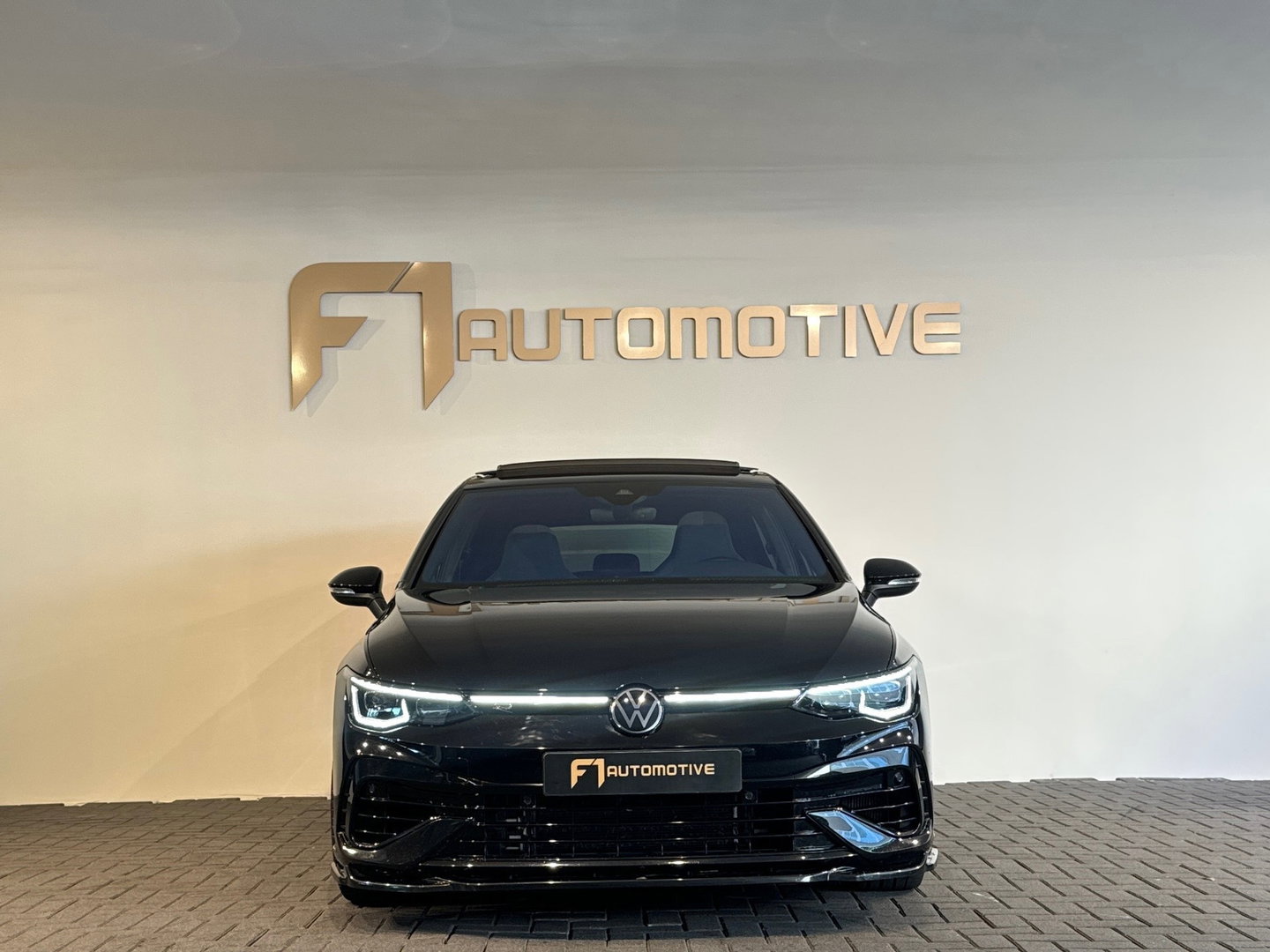 Volkswagen Golf 2.0 TSI R 4M Performance Pano|H/K|Akrapovic