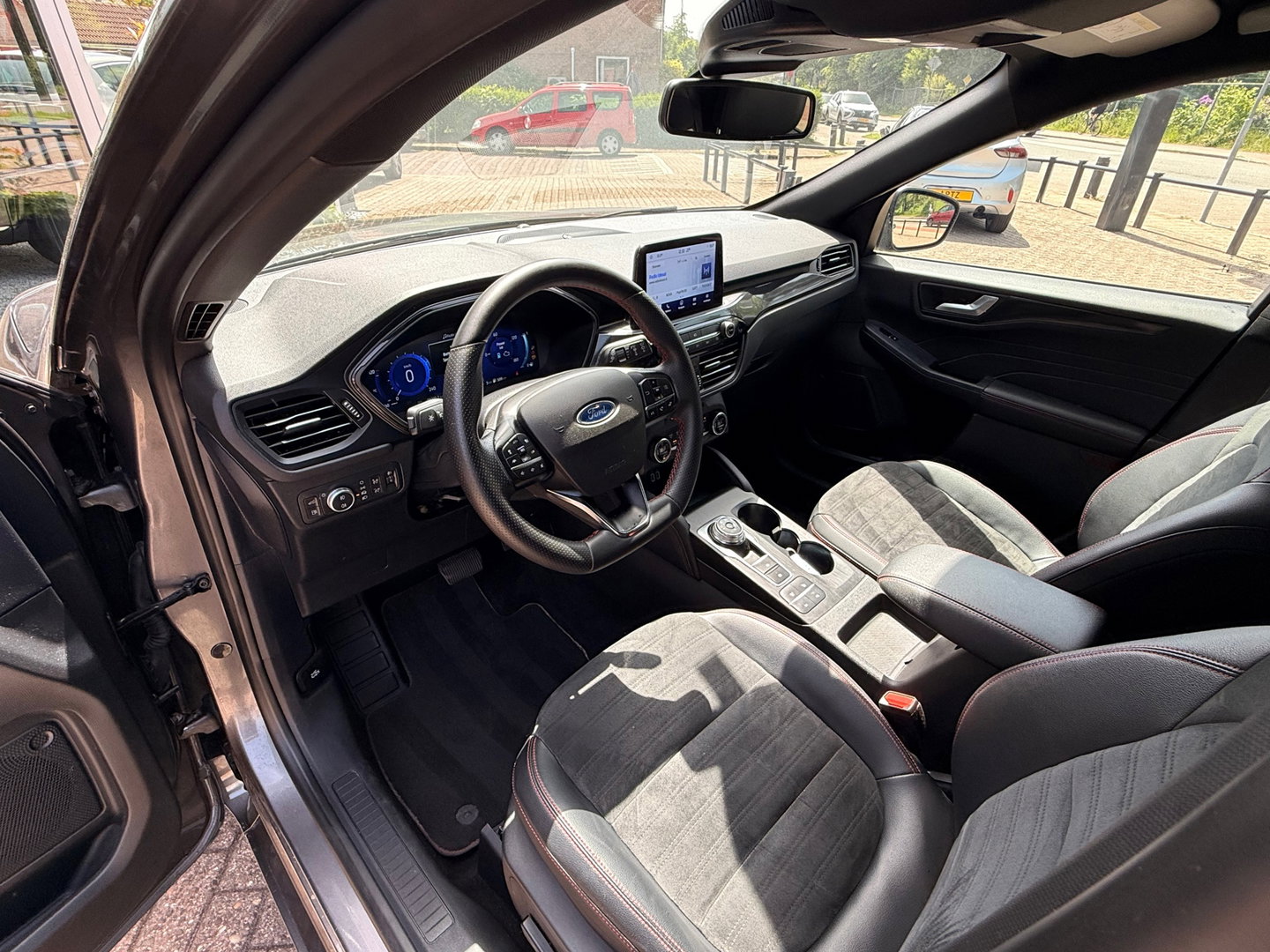 Ford Kuga 2.5 PHEV 225 ST-line X l B&O l LED l Winterpack
