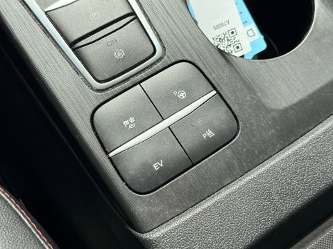 Ford Kuga 2.5 PHEV 225 ST-line X l B&O l LED l Winterpack