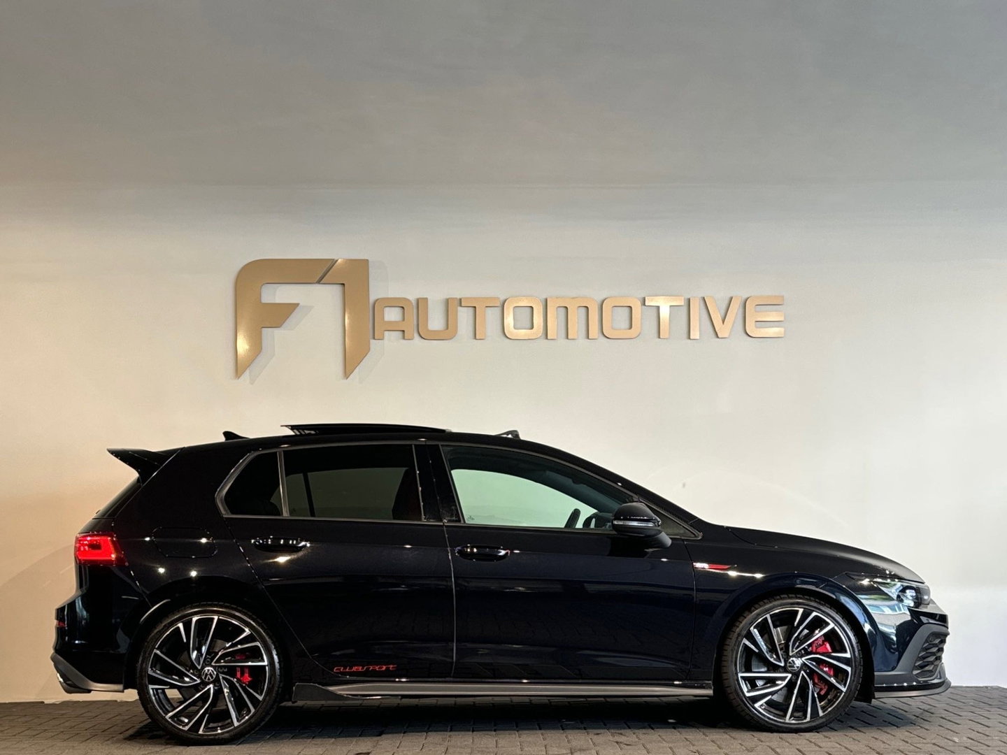 Volkswagen Golf 2.0 TSI GTI Clubsport Pano|Sfeer|IQ|Camera