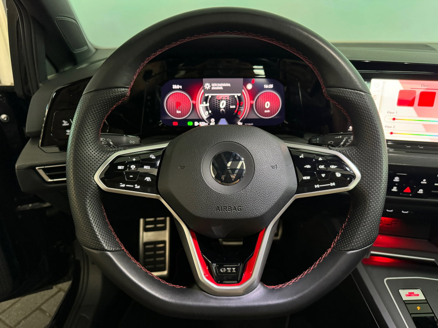 Volkswagen Golf 2.0 TSI GTI Clubsport Pano|Sfeer|IQ|Camera