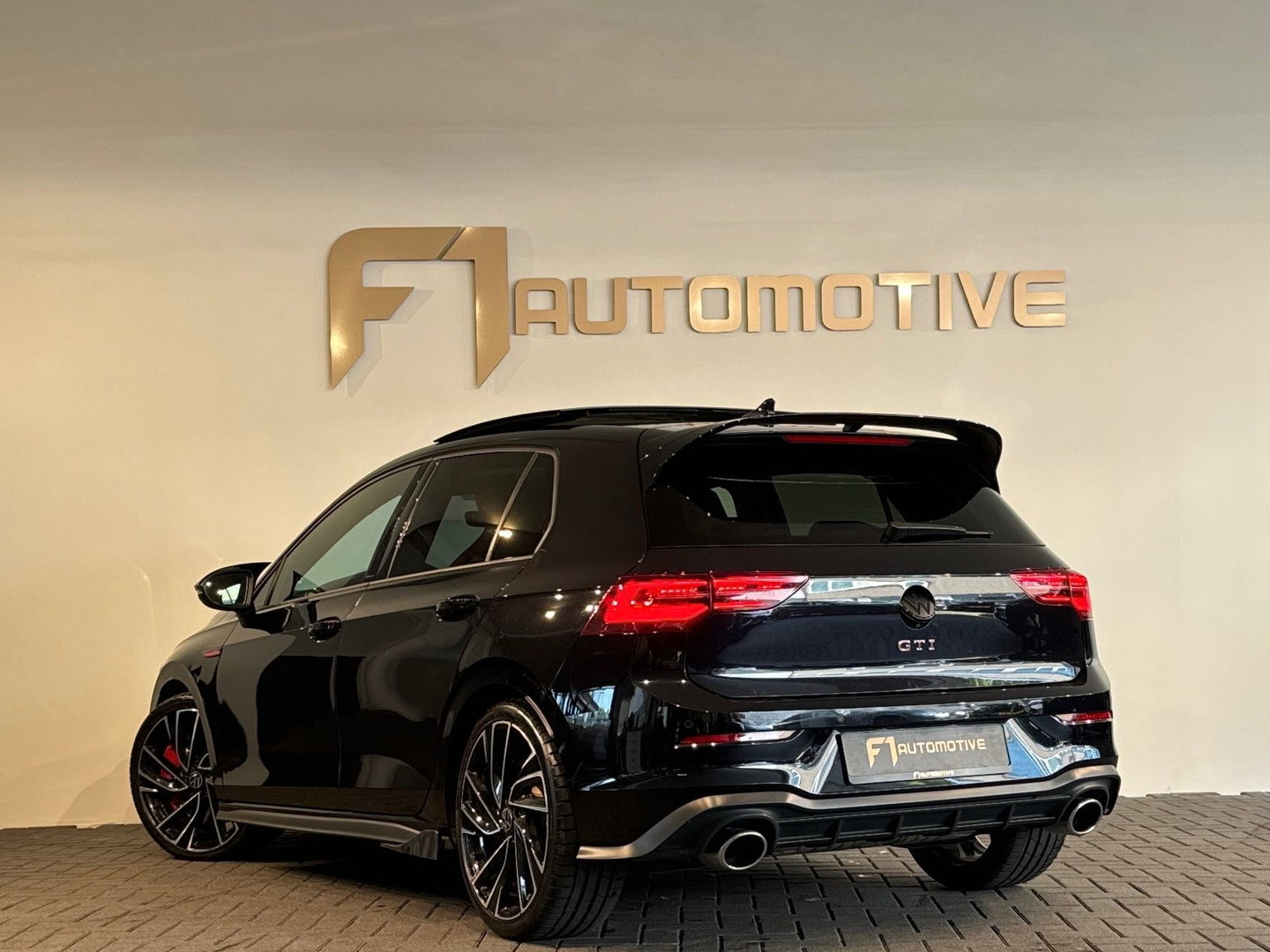Volkswagen Golf 2.0 TSI GTI Clubsport Pano|Sfeer|IQ|Camera