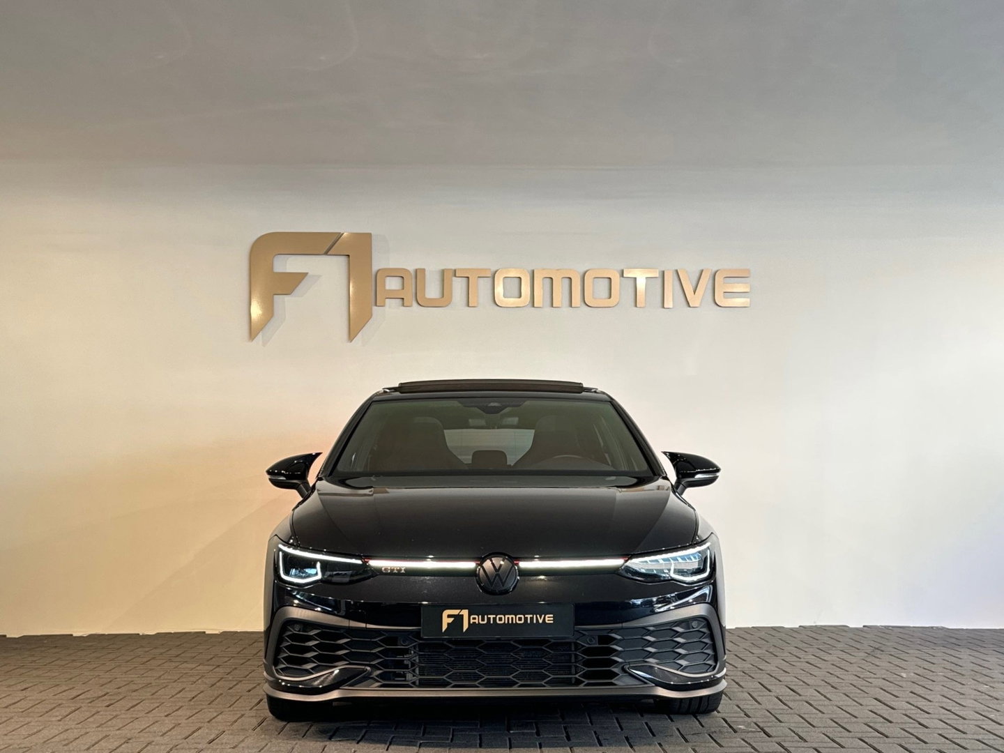 Volkswagen Golf 2.0 TSI GTI Clubsport Pano|Sfeer|IQ|Camera