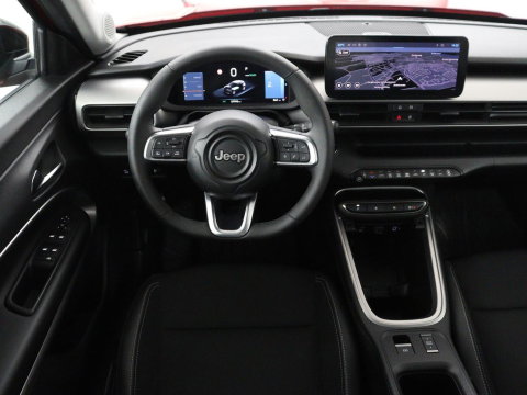 Jeep Avenger 54 kWh | SOH 94,2% | 3 Fase | Stoelverwarming | Carplay | Camera | Cruise control | Elektrische kofferklep | Climate control
