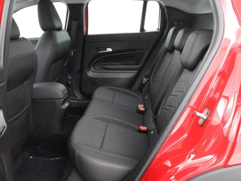 Jeep Avenger 54 kWh | SOH 94,2% | 3 Fase | Stoelverwarming | Carplay | Camera | Cruise control | Elektrische kofferklep | Climate control