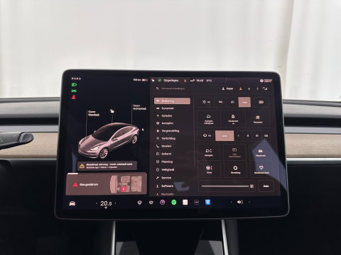 Tesla Model 3 Standard RWD Plus 60 kWh [ 3-Fase-11kW ]{SoH-98%} (INCL-BTW) Aut. *PANO | AUTOPILOT | LEATHER | KEYLESS | FULL-LED | MEMORY-PACK | TOPVIEW | DAB | CARPLAY | DIGI-COCKPIT | LANE-ASSIST | COMFORTSEATS | 19"ALU*