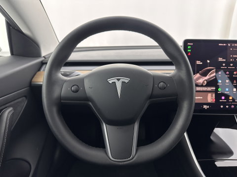 Tesla Model 3 Standard RWD Plus 60 kWh [ 3-Fase-11kW ]{SoH-98%} (INCL-BTW) Aut. *PANO | AUTOPILOT | LEATHER | KEYLESS | FULL-LED | MEMORY-PACK | TOPVIEW | DAB | CARPLAY | DIGI-COCKPIT | LANE-ASSIST | COMFORTSEATS | 19"ALU*