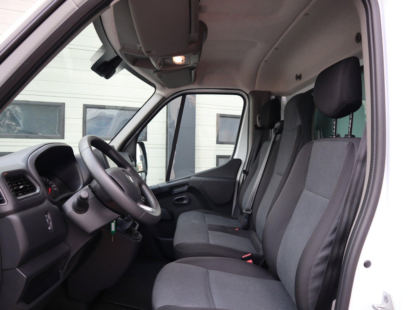 Renault Master 2.3 dCi 146pk Euro 6 Bakwagen - Airco - Camera