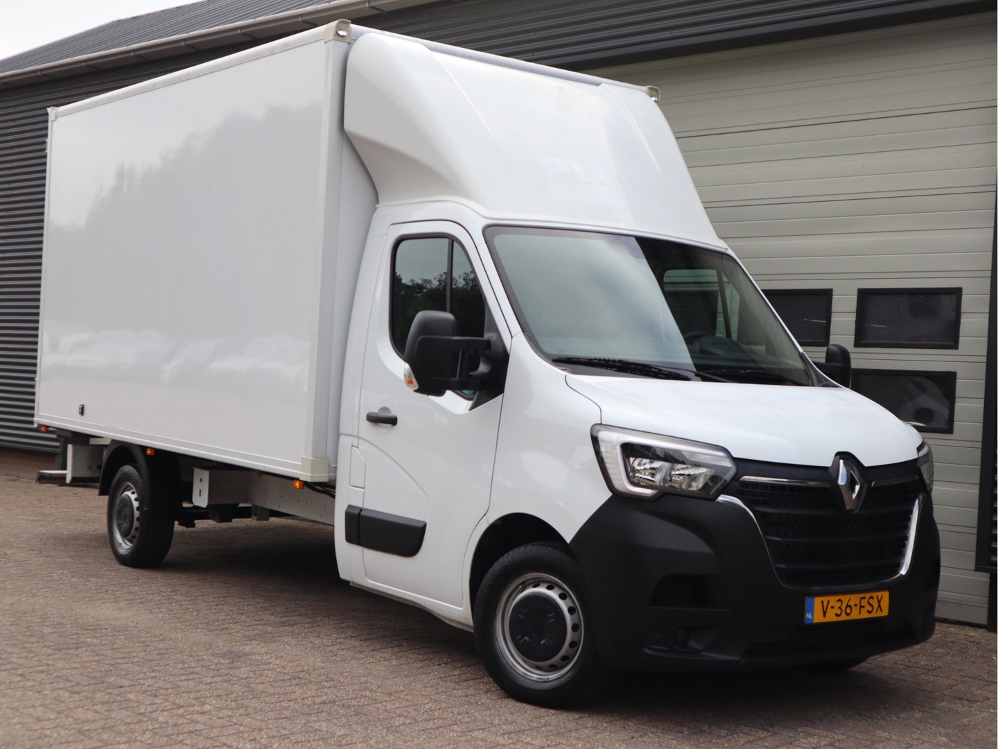 Renault Master 2.3 dCi 146pk Euro 6 Bakwagen - Airco - Camera