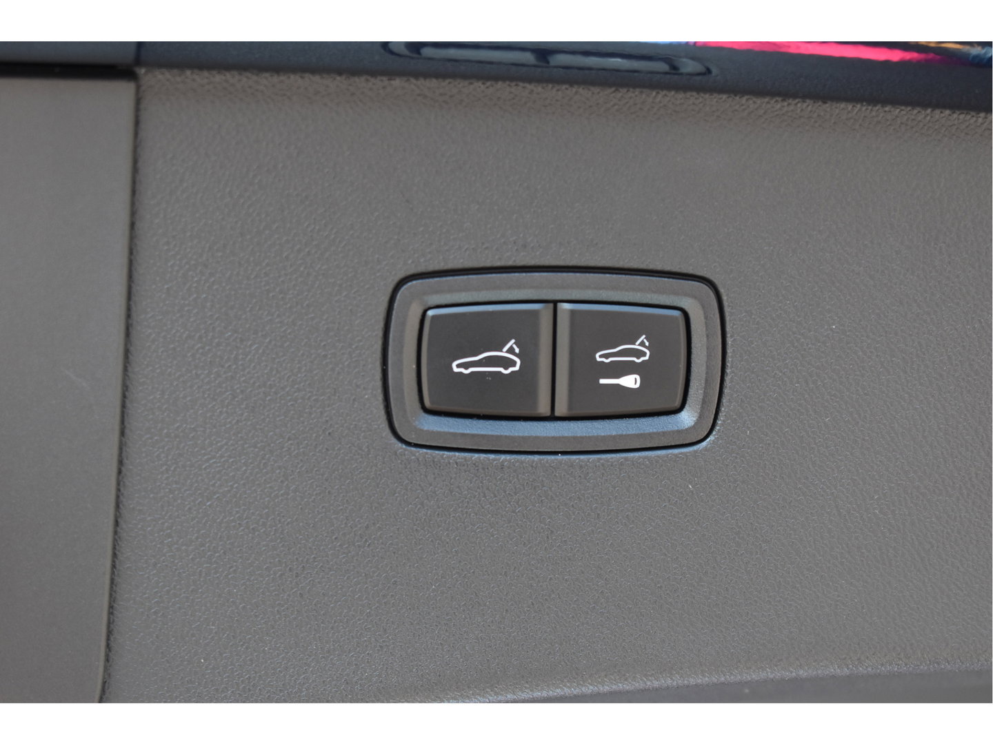 Porsche Cayenne Coupé 3.0 E-Hybrid Spor Chrono 470 pk | NL-Auto | Keyless | Luchtvering | HUD | 360 gr. camera | Softclose | Pano | Nieuwstaat
