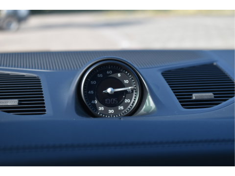 Porsche Cayenne Coupé 3.0 E-Hybrid Spor Chrono 470 pk | NL-Auto | Keyless | Luchtvering | HUD | 360 gr. camera | Softclose | Pano | Nieuwstaat