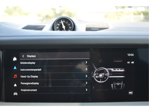 Porsche Cayenne Coupé 3.0 E-Hybrid Spor Chrono 470 pk | NL-Auto | Keyless | Luchtvering | HUD | 360 gr. camera | Softclose | Pano | Nieuwstaat
