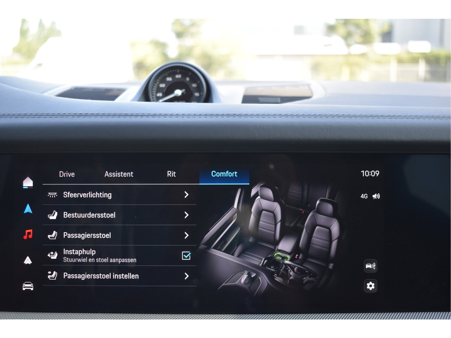 Porsche Cayenne Coupé 3.0 E-Hybrid Spor Chrono 470 pk | NL-Auto | Keyless | Luchtvering | HUD | 360 gr. camera | Softclose | Pano | Nieuwstaat
