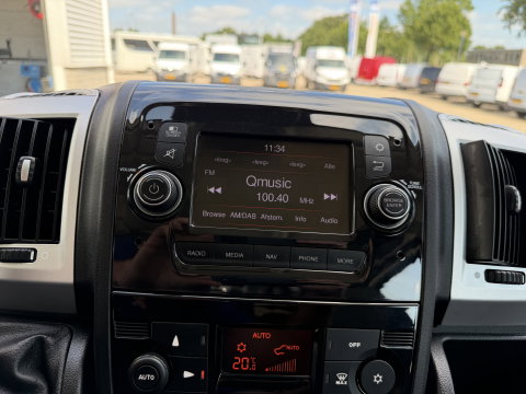 Fiat Ducato Maxi 35H 2.3 MultiJet L2H1 DC 5 persoons / trekhaak 3000 kg! / euro 6 / bpm vrij / zilver metallic / cruise en climate control / ingerichte laadruimte / lease vanaf €