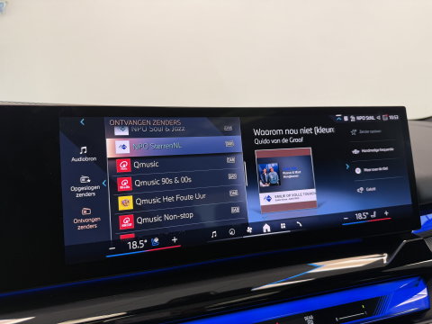 BMW i5 eDrive40 84 kWh Head-Up ACC PDC Trekhaak M-Sport Leder 24 Maanden garantie* (Vraag naar de voorwaarden)