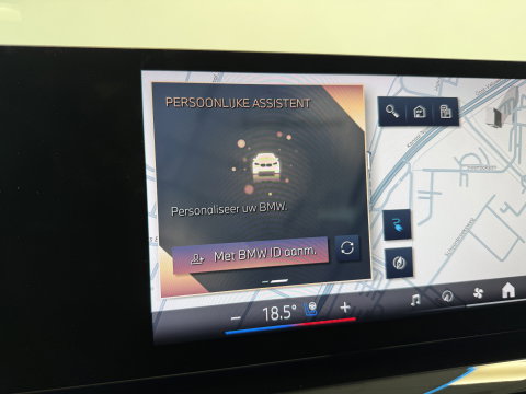 BMW i5 eDrive40 84 kWh Head-Up ACC PDC Trekhaak M-Sport Leder 24 Maanden garantie* (Vraag naar de voorwaarden)
