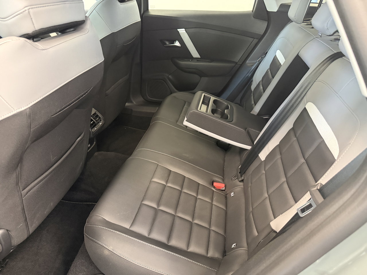 Citroën ë-C4