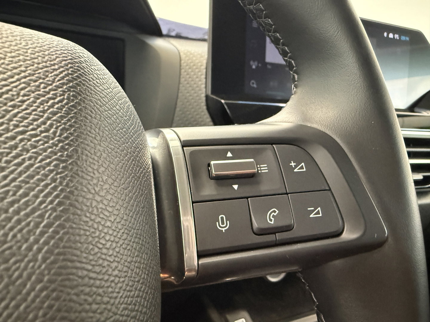 Citroën ë-C4 Max 156pk Extended range 54 kWh ACC PDC Blindspot Carplay 24 Maanden garantie* (Vraag naar de voorwaarden)