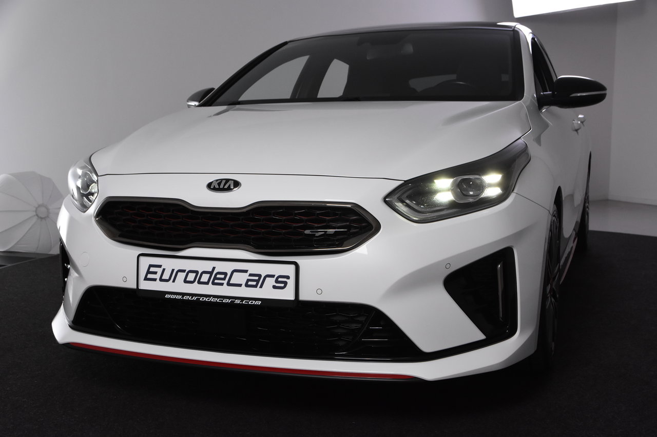 Kia ProCeed