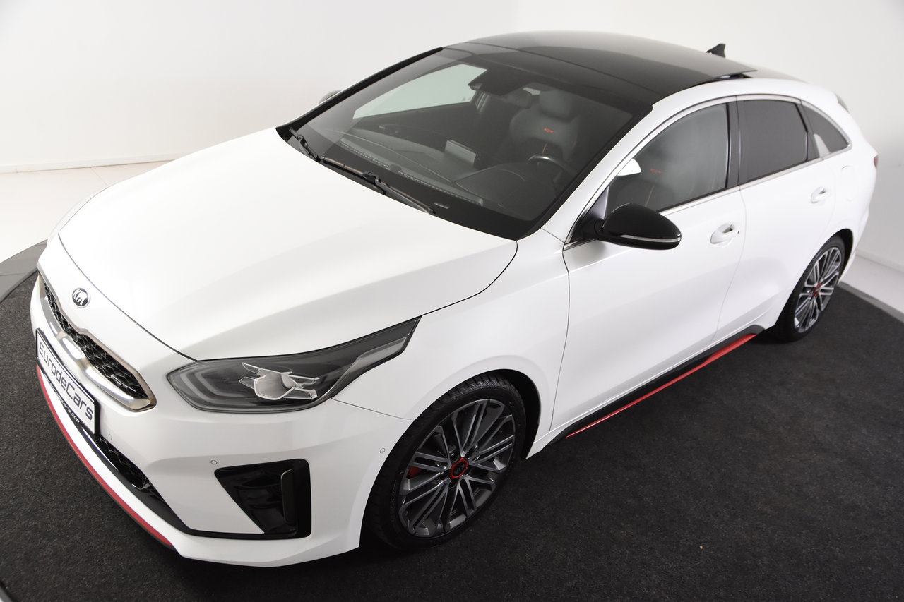 Kia ProCeed