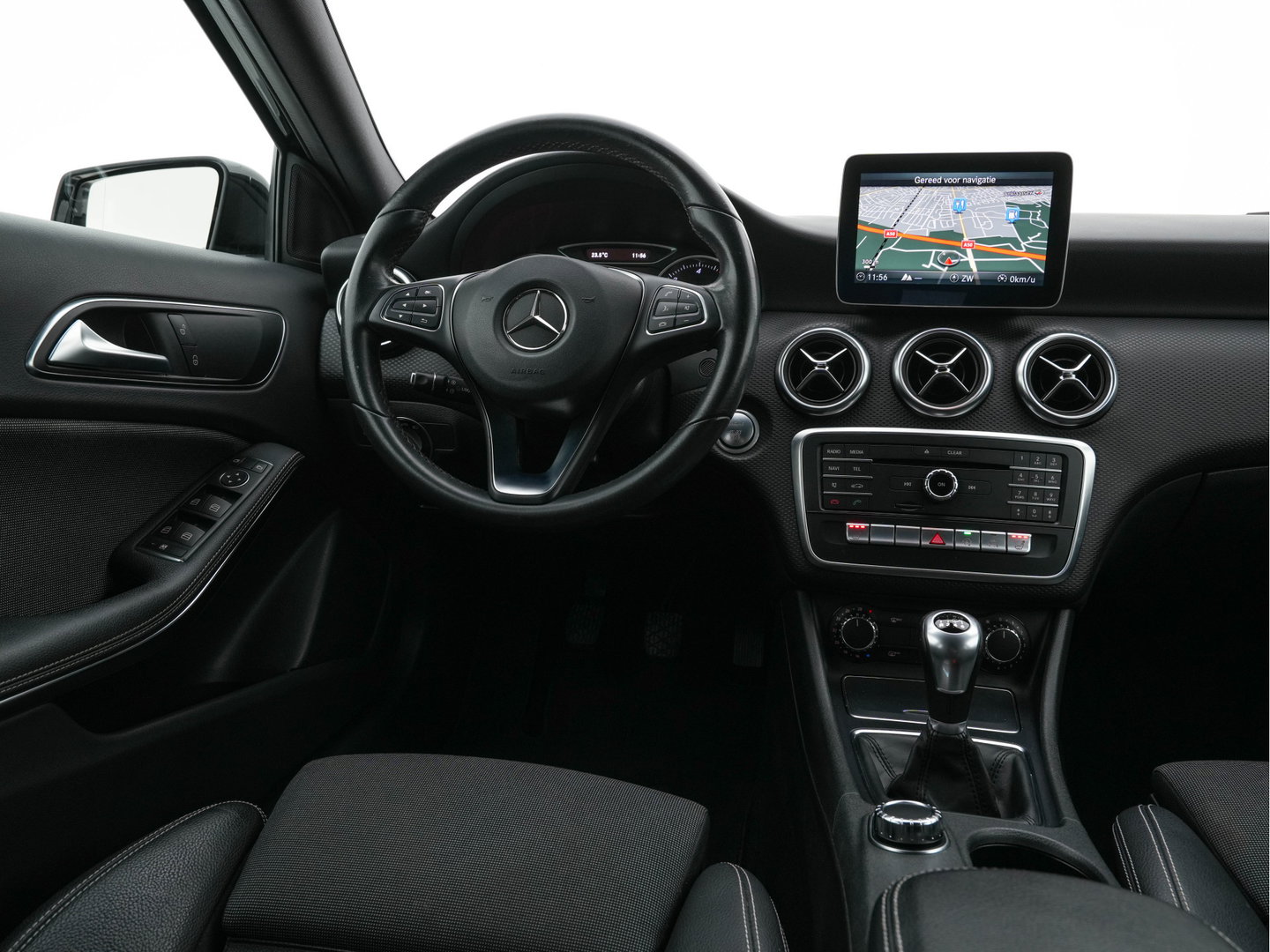 Mercedes-Benz A-Klasse 180 d Business Solution *LEATHER-FABRIC | FULL-LED | NAVI-FULLMAP | CAMERA | HEATED-SPORTSEATS | PRIVACY-GLASS | ECC | PDC | CRUISE | 17''ALU*
