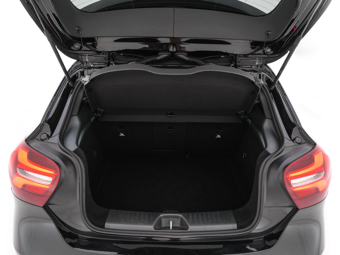 Mercedes-Benz A-Klasse 180 d Business Solution *LEATHER-FABRIC | FULL-LED | NAVI-FULLMAP | CAMERA | HEATED-SPORTSEATS | PRIVACY-GLASS | ECC | PDC | CRUISE | 17''ALU*
