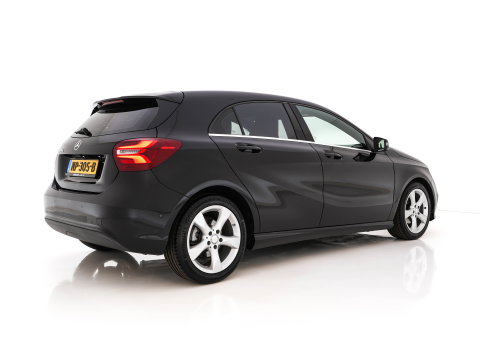Mercedes-Benz A-Klasse 180 d Business Solution *LEATHER-FABRIC | FULL-LED | NAVI-FULLMAP | CAMERA | HEATED-SPORTSEATS | PRIVACY-GLASS | ECC | PDC | CRUISE | 17''ALU*
