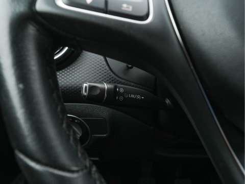 Mercedes-Benz A-Klasse 180 d Business Solution *LEATHER-FABRIC | FULL-LED | NAVI-FULLMAP | CAMERA | HEATED-SPORTSEATS | PRIVACY-GLASS | ECC | PDC | CRUISE | 17''ALU*
