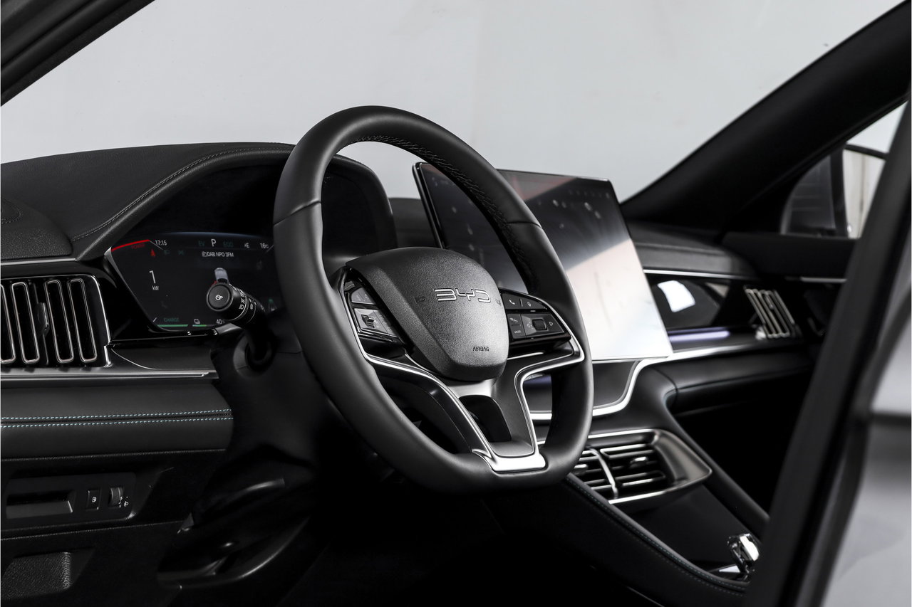 BYD SEAL U