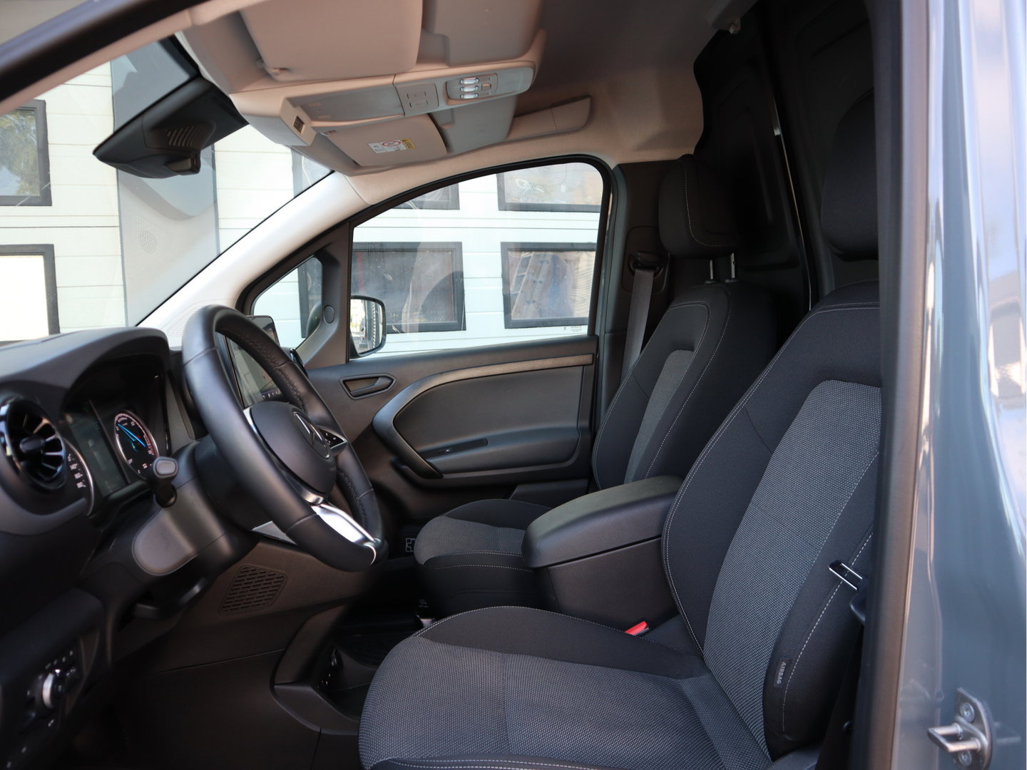 Mercedes-Benz eCitan 112 51 kWh SoH 98,7% Pro - AC+DC Snelladen - NIEUW MODEL - Groot Navi