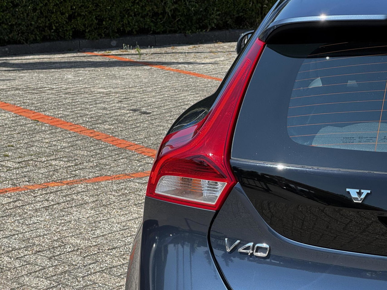 Volvo V40