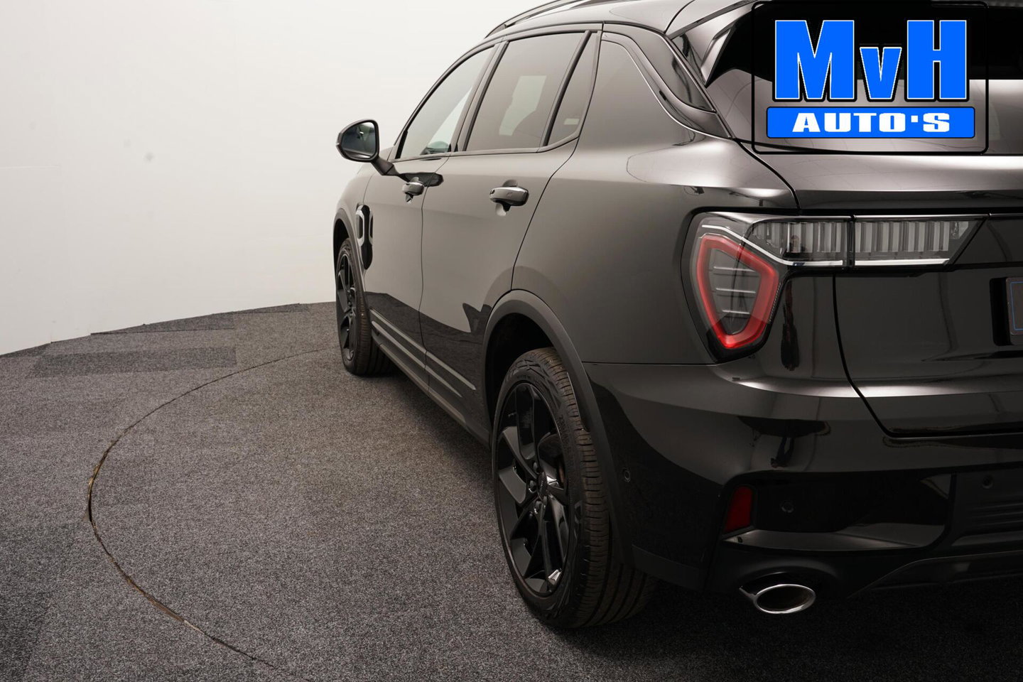 Lynk & Co 01 1.5 PHEV|FULL BL XL|LEER/ALCANT|ZW.HEMEL|SOH96%