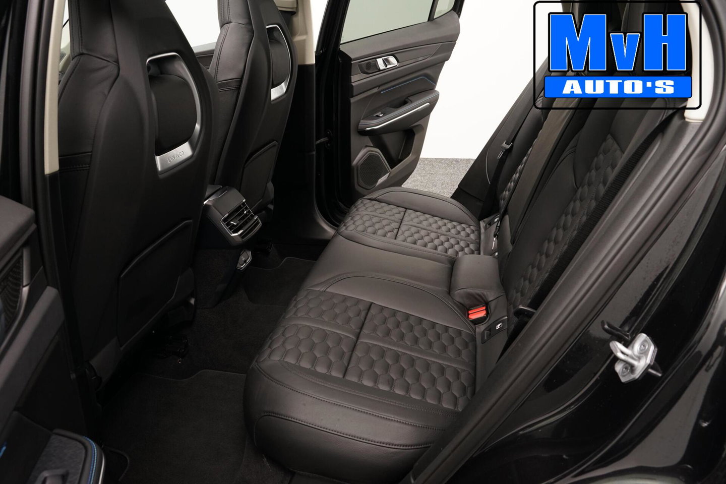 Lynk & Co 01 1.5 PHEV|FULL BLACK XL|LEER|360°CAM|NAP|SOH96%