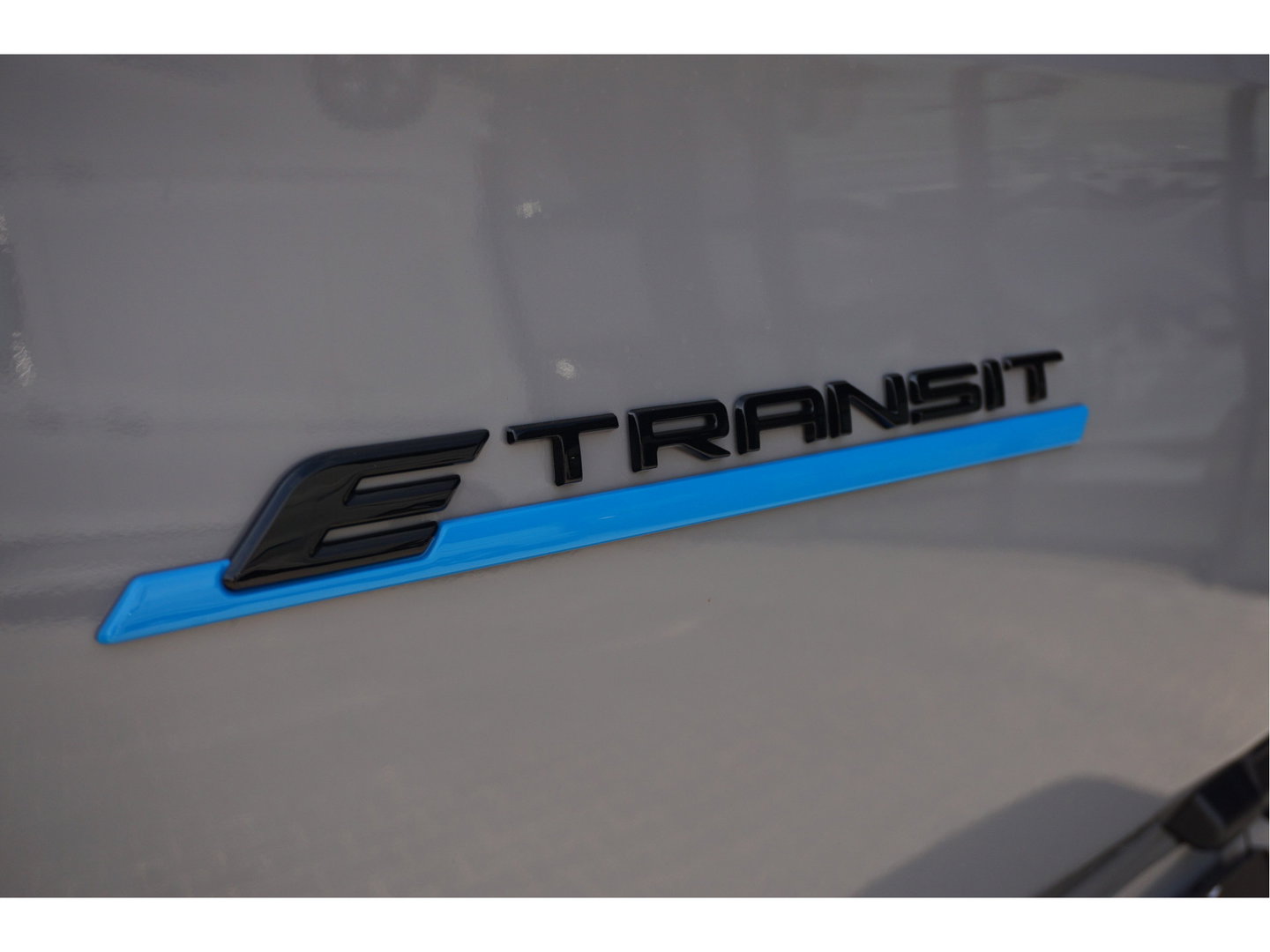 Ford Transit Custom 340L Limited DC 71 kWh / 218 PK Elektrisch Navi, Camera, 17" LM, ACC, Matrix LED!! NR. 598